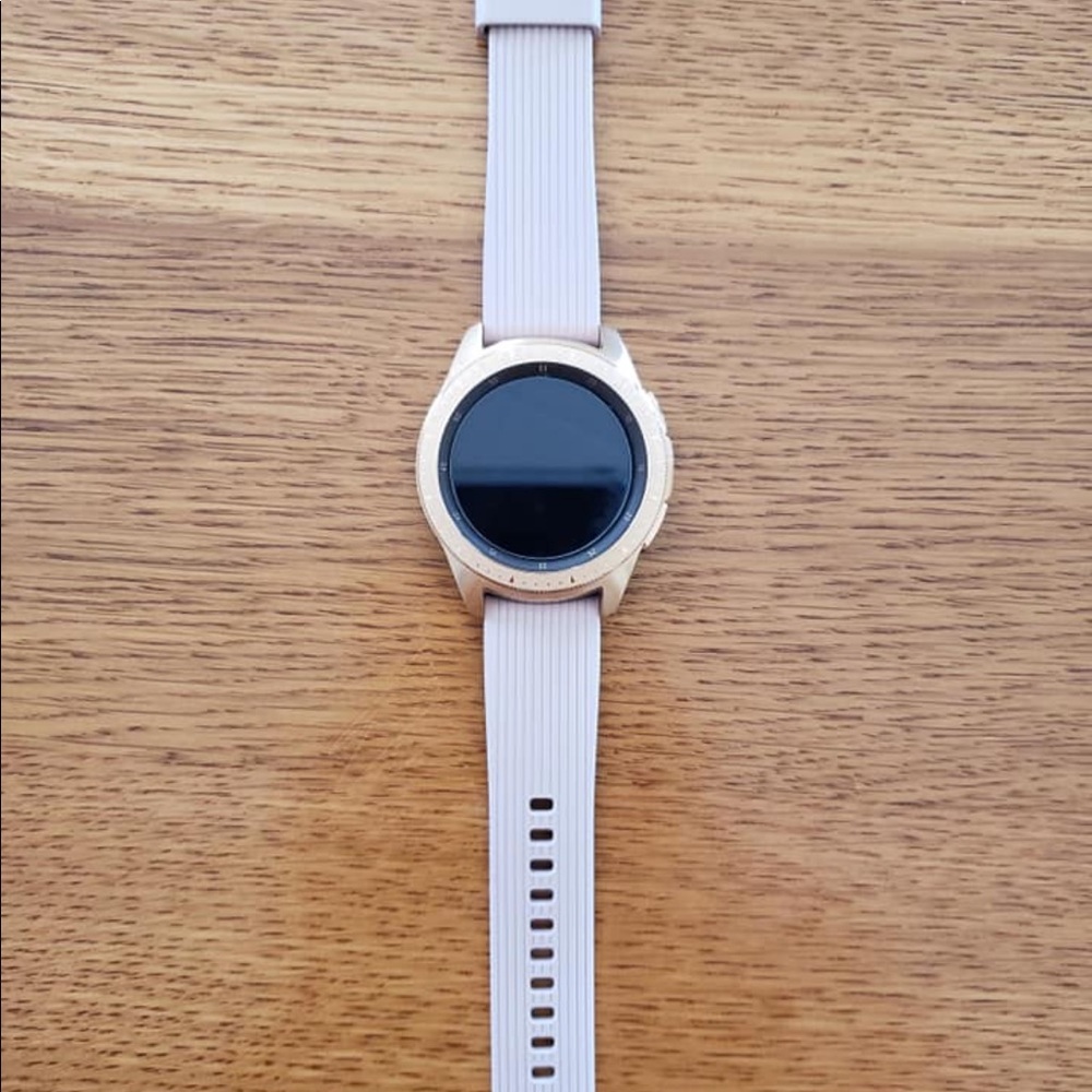 Samsung galaxy 42 mm watch